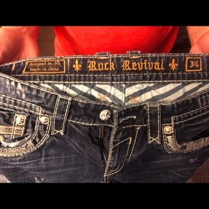 Men’s stonewash denim size 34 Rock Revival Jeans
